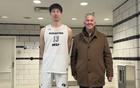 夺冠+MVP！中国男篮18岁2米15新星崛起闪耀：曾单场轰30+8真猛